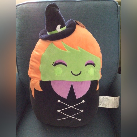 -NEW WITCH SQUISHIE PLUSH - Picture 1 of 8